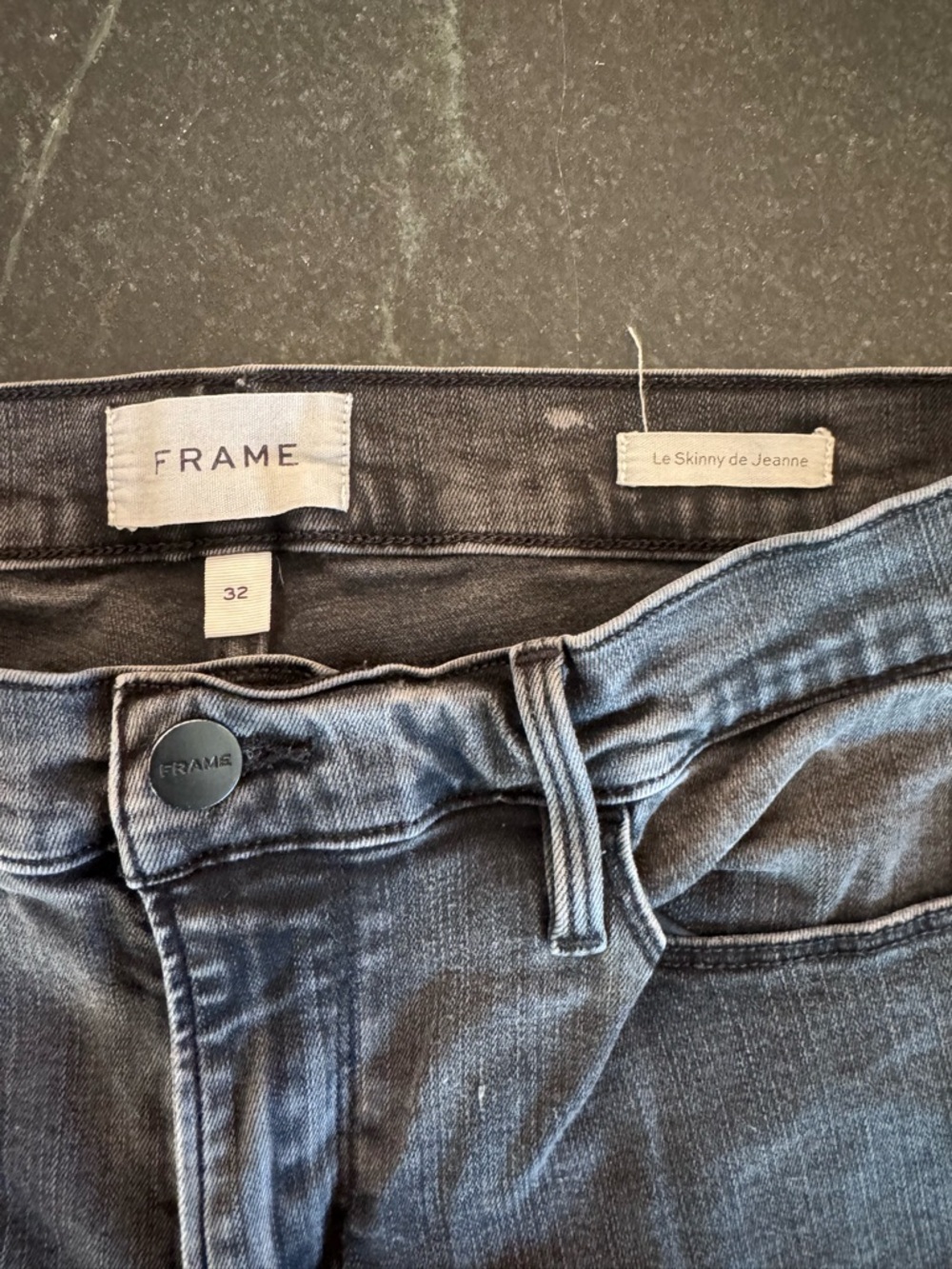 Frame Denim Le Skinny de Jeanne Gray-Black Women's Skinny Jeans
